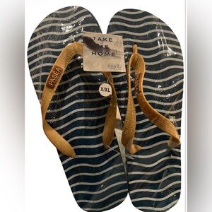 NEW Pasea Sea Navy Wave-Pattern Flip Flops with Tan Straps